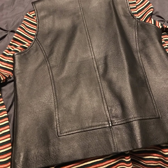 Genuine Leather women’s vest - Picture 2 of 2